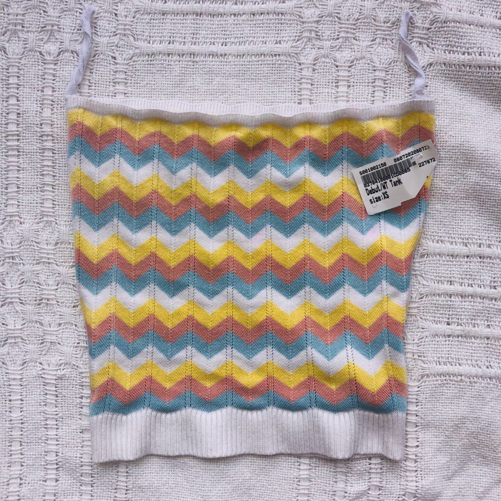 𝅺NWT Girls Sz 4/5 Debut Halter/Tank Top